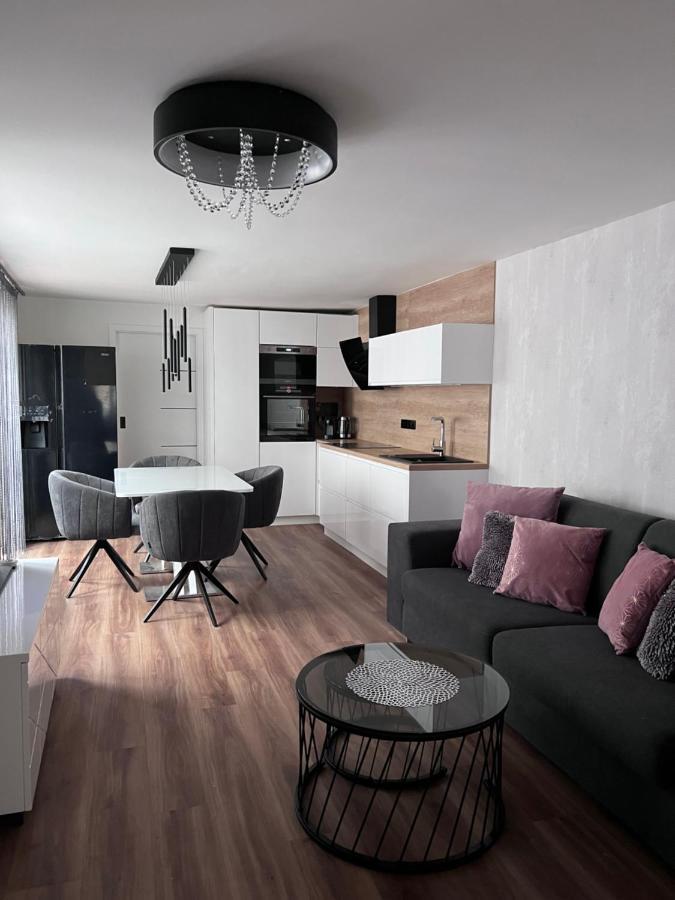 Elizabeth'S Apartments Velké Pavlovice Extérieur photo
